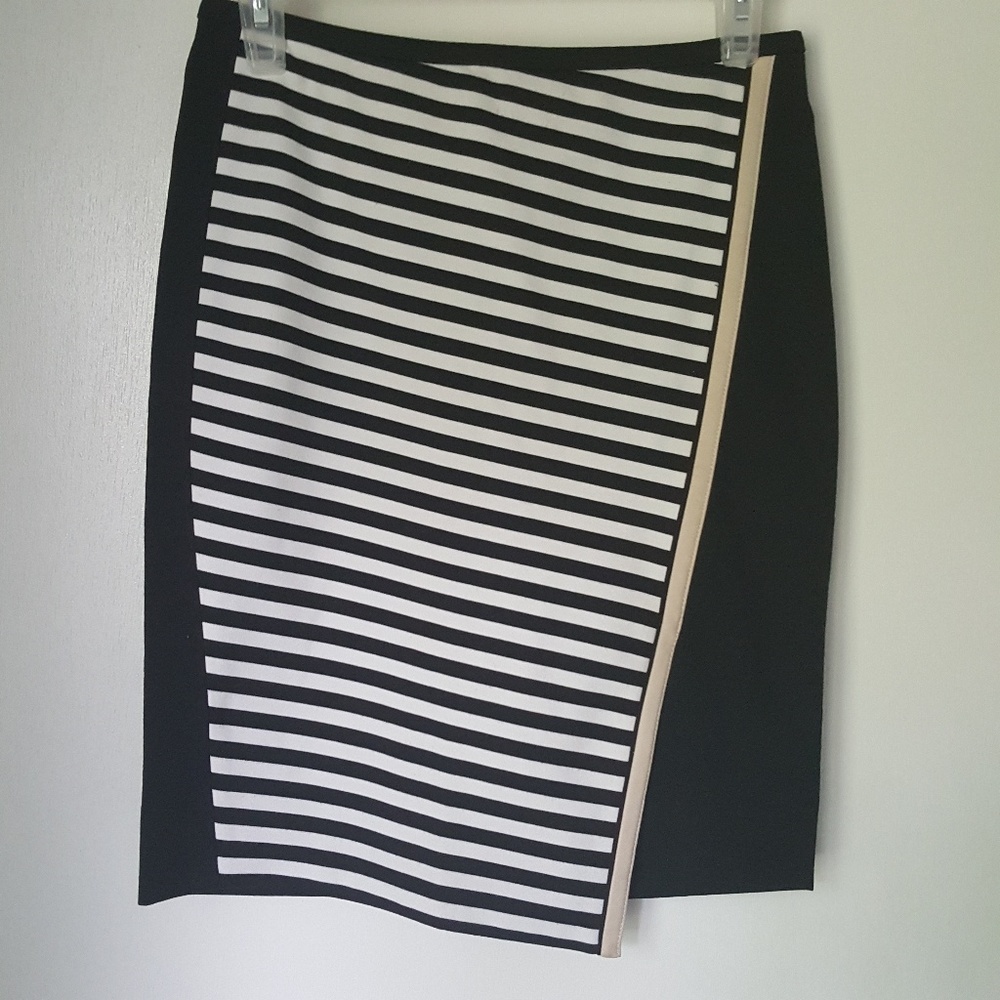 White House Black Market skirt